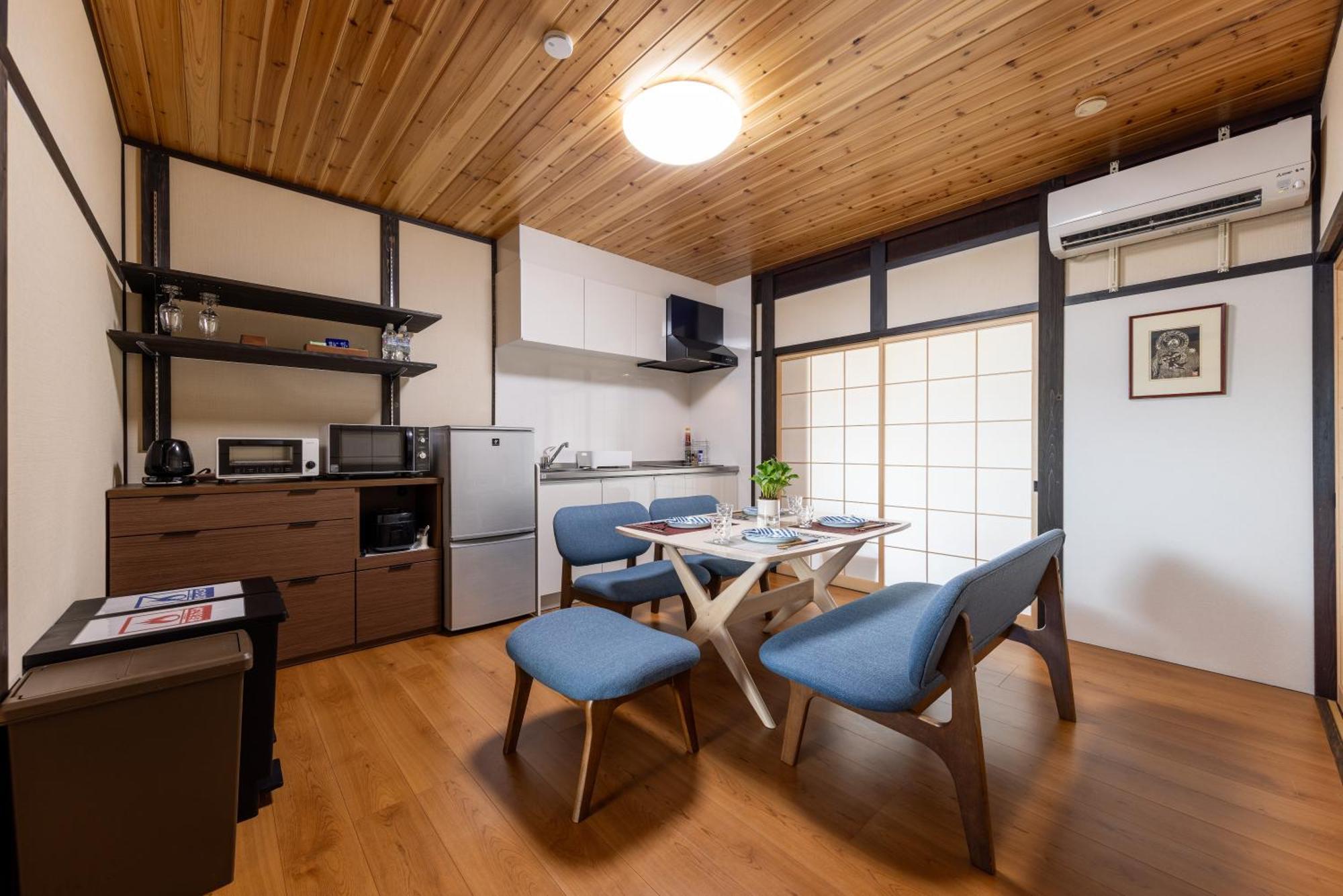 Guest House Hinata - Japanese House With Sauna And Open-Air Bath ทาคายาม่า ภายนอก รูปภาพ
